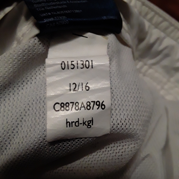 Tommy Hilfiger Unisex Swim Trunk Type Board Shorts - Picture 16 of 16